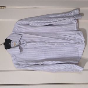 Talbot petites size 6 purple and white cotton blouse